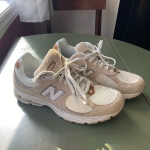 New Balance 2002RSC 2002R